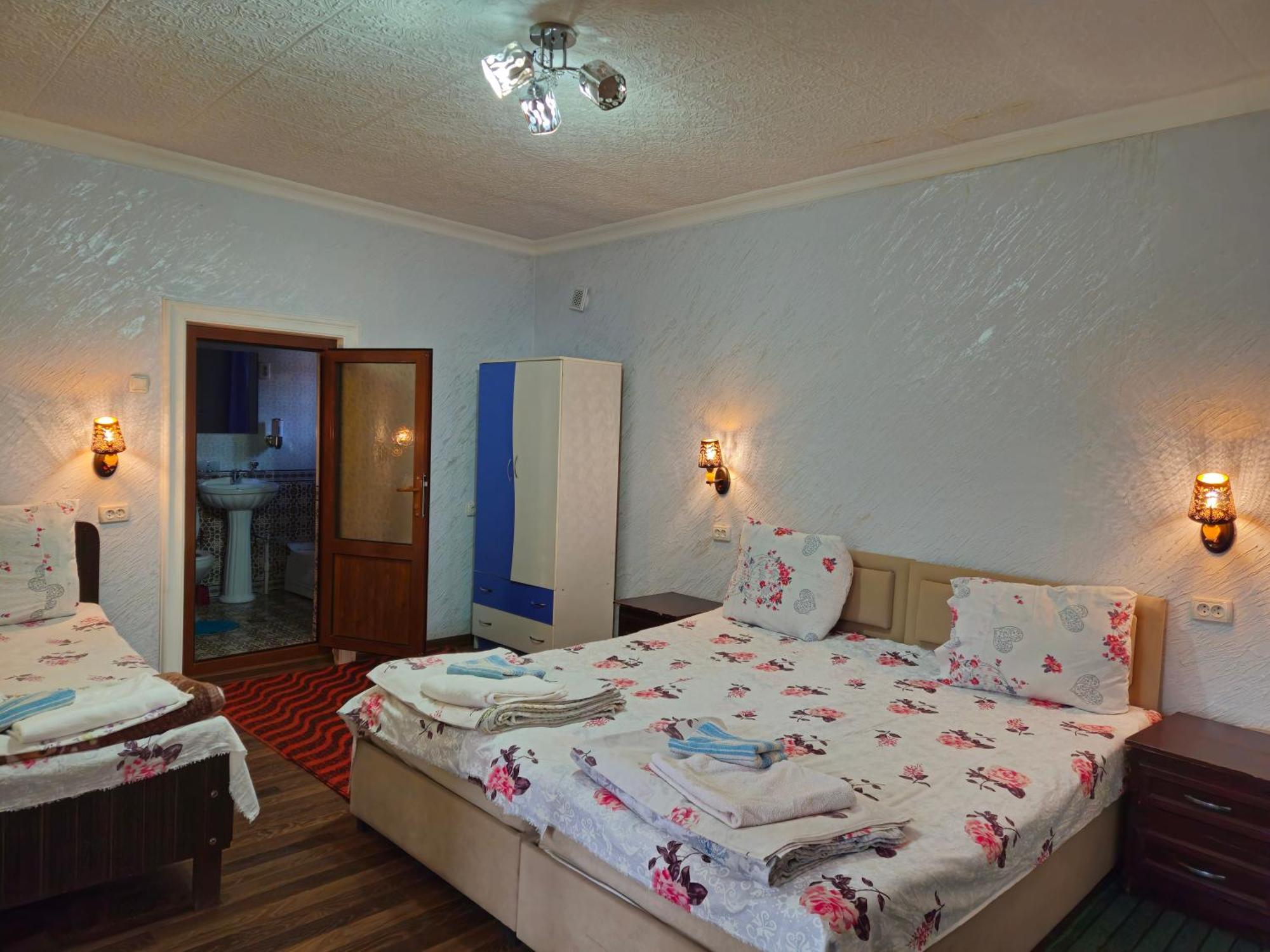 B&B Bahodir Szamarkand Kültér fotó